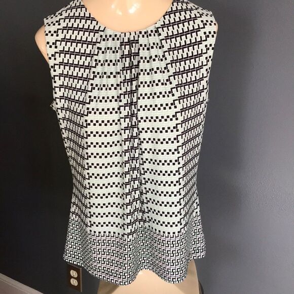 Calvin Klein mint/black/white geometric print top - Picture 1 of 6
